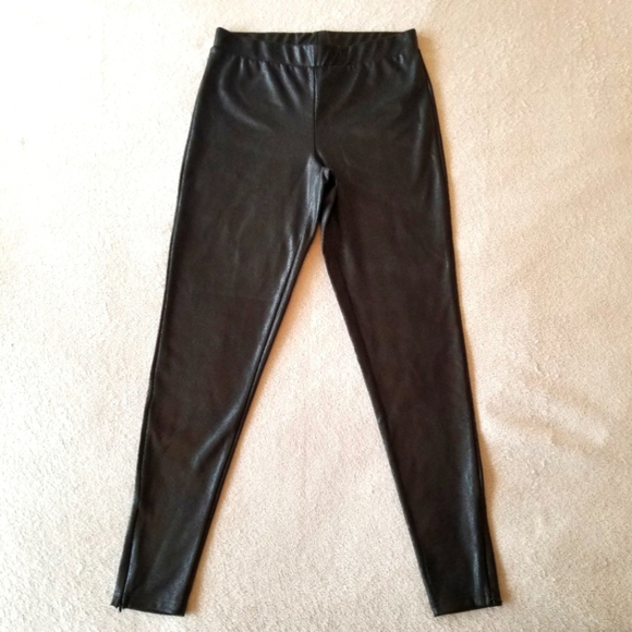 VERO MODA Black Faux Snakeskin Coated Leggings - Picture 3 of 16